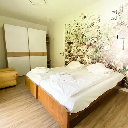 320 Lux Furnished Flat 아파트 *